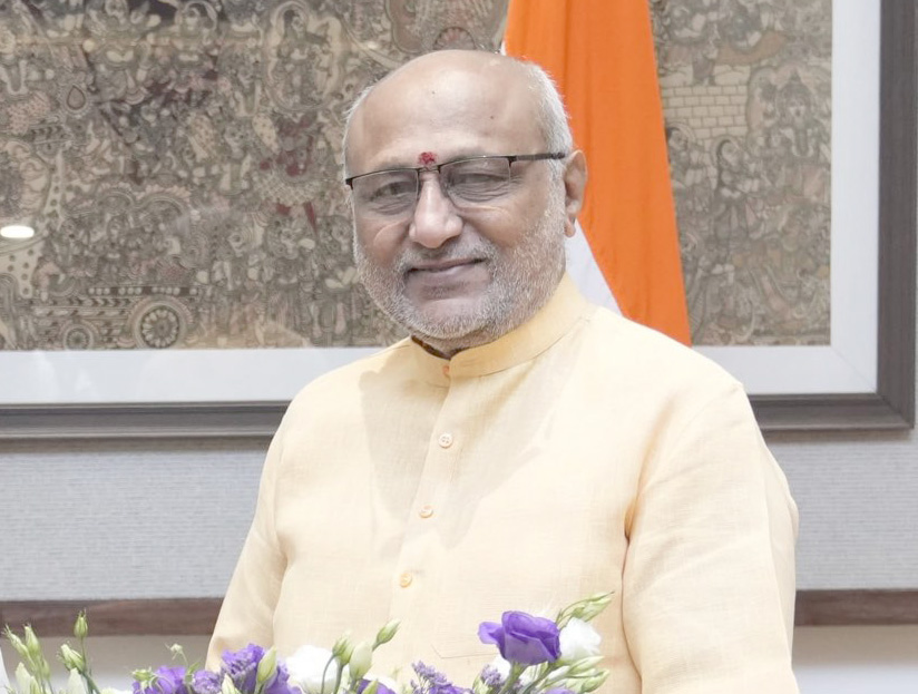 Chief Minister of Assam, Dr. Himanta Biswa Sarma called on Vice President of India, Shri C. P. Radhakrishnan at Uprashtrapati Bhavan, in New Delhi on June 01, 2026.